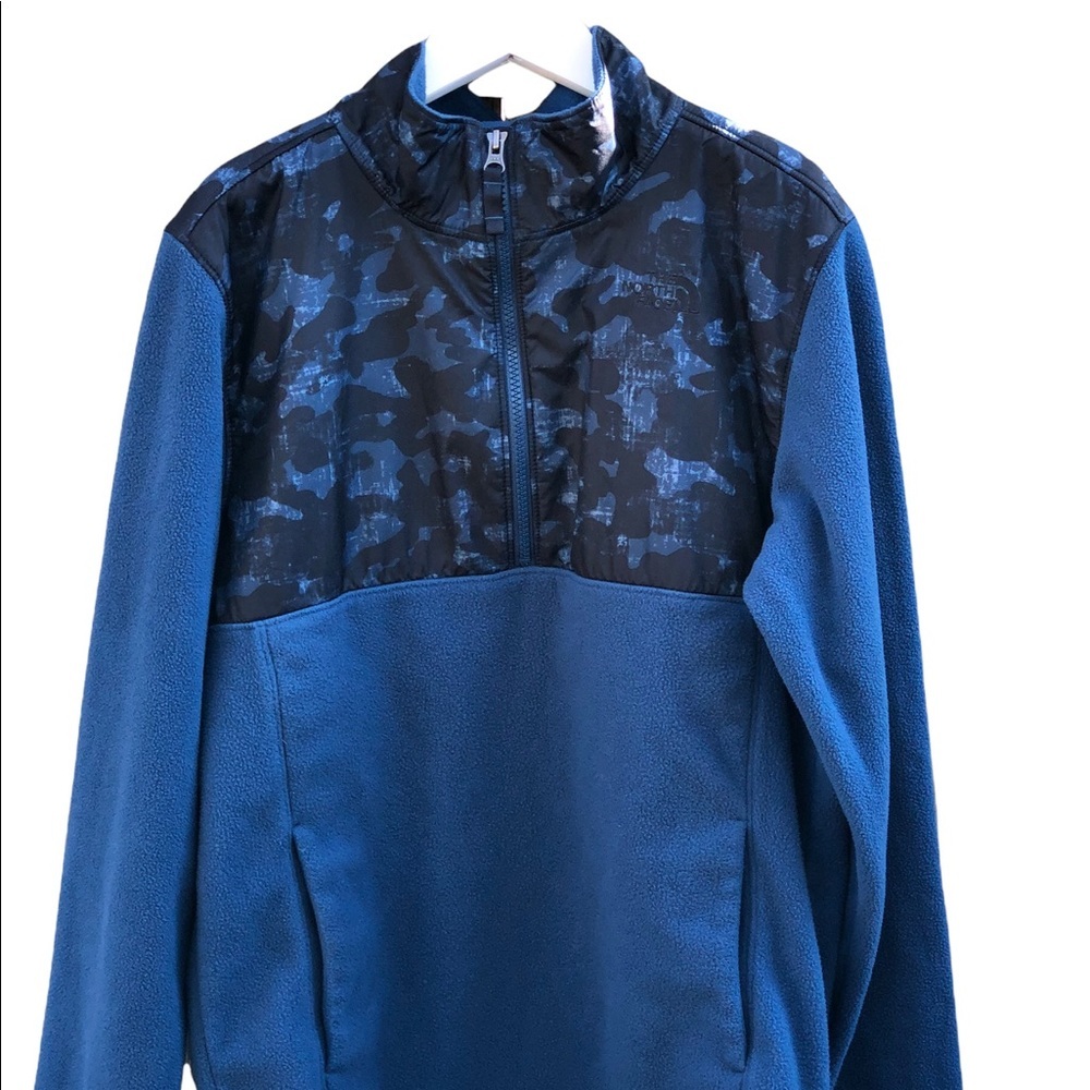 The north face fleece camo half zip jacket for boys